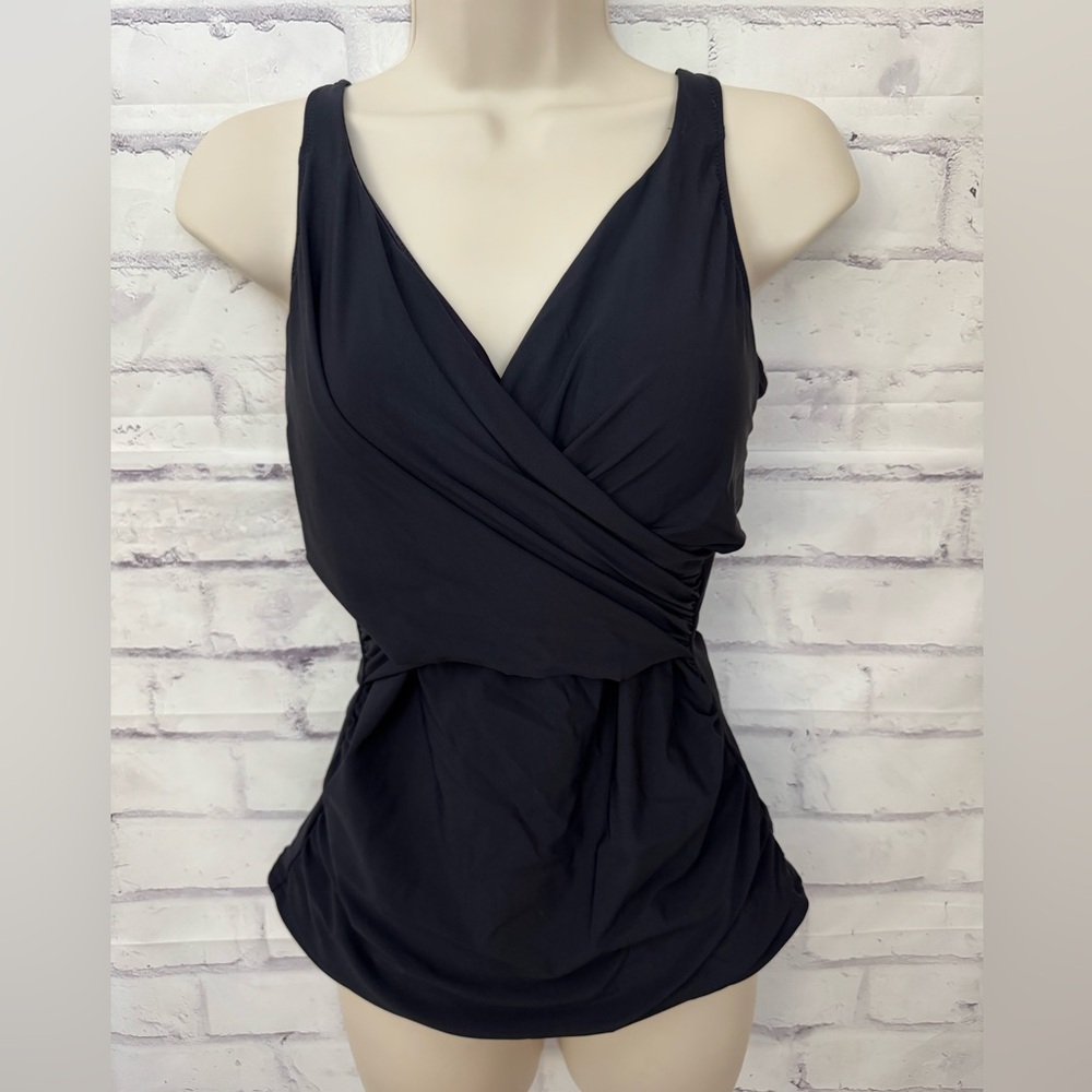 Lands'‎ End Size 6 Black Tankini Swimsuit Top Slimming Draped Modest Soft Cup
